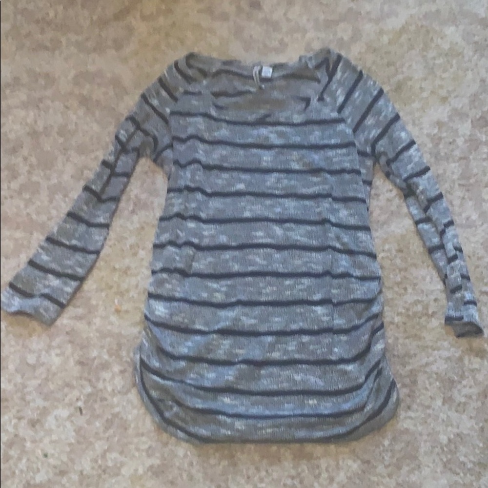 Maternity shirt